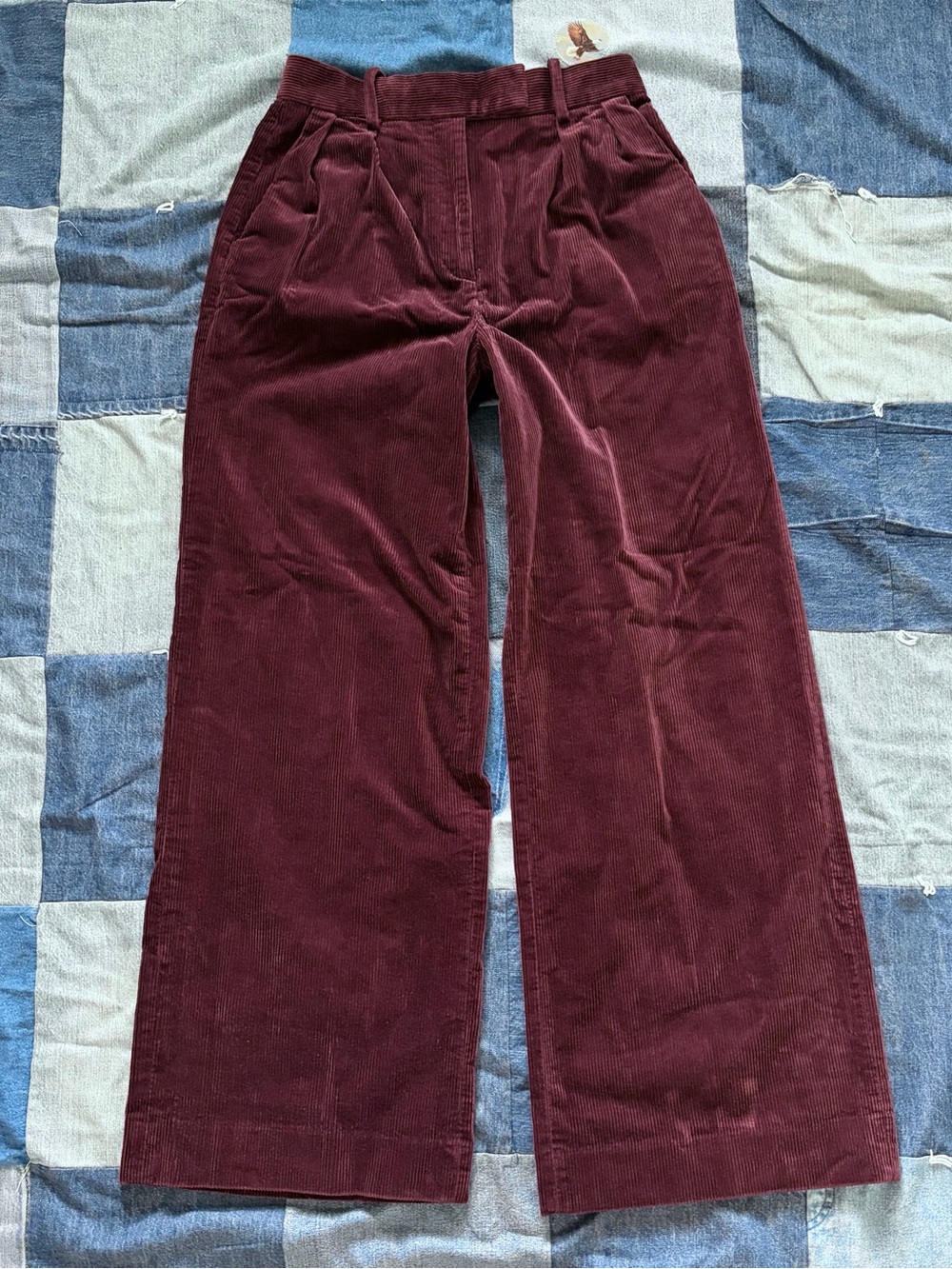 banana republic burgundy corduroy wide leg pleated trouser pants size 2